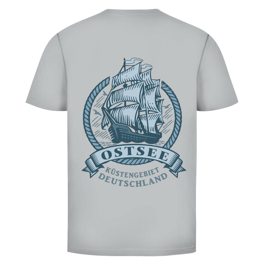 T-Shirt unisex  "Ostsee Segelschiff" #462 - beidseitiger Druck